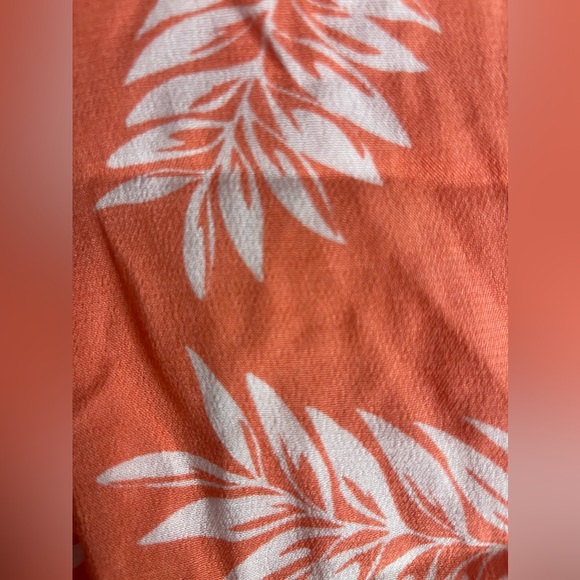 Natural Reflections women’s medium tropical orange and white tank - Picture 3 of 5